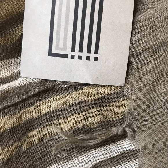 Lunn by Lilith 100% Linen Tabac Striped Scarf NWT - Picture 4 of 6